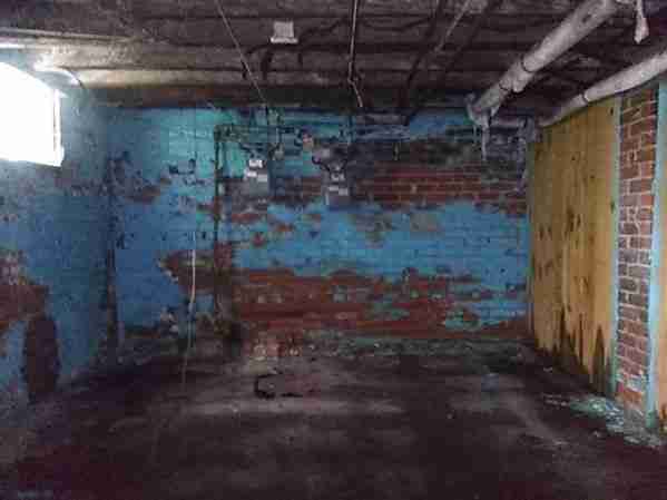 31598073_1596555635556 (2).jpg